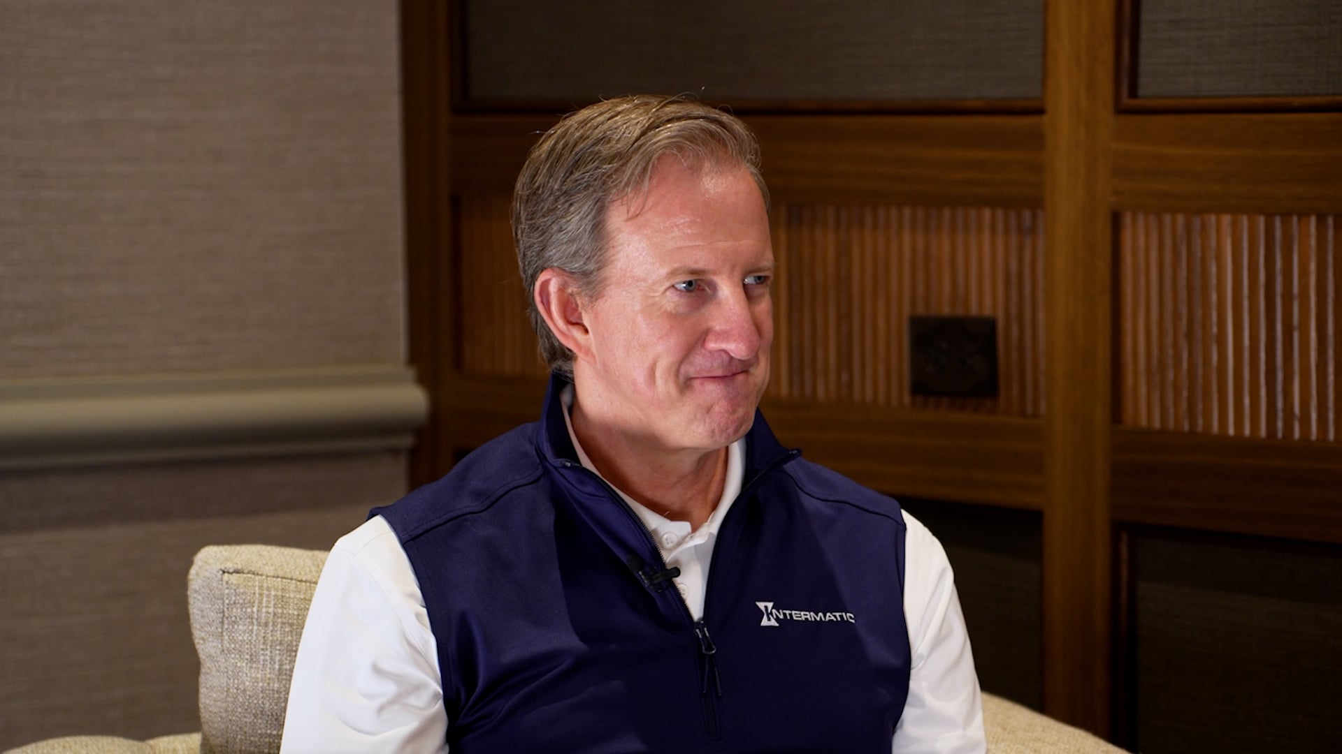 Kevin Kosobud, Chief Product Officer at Intermatic, speaking with Trade Hounds VP of Marketing Jeanette Abrahamsen at CES Connect in Nashville